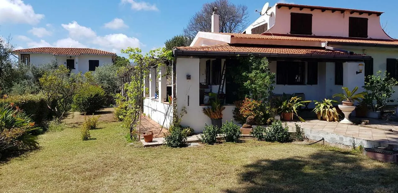 Villa Da Titti E Carlo Sarroch